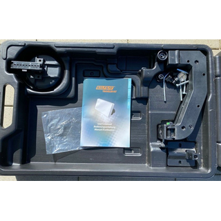 Selfsat H30D Traveller Kit (T30D) Flachantenne mit Single LNB im Transportkoffer
