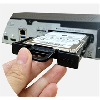 VU+ Solo 4K UHDTV Linux E Receiver (DVB-S2 + DVB-C/T2 Tuner / USB 3.0 / GigaBit)
